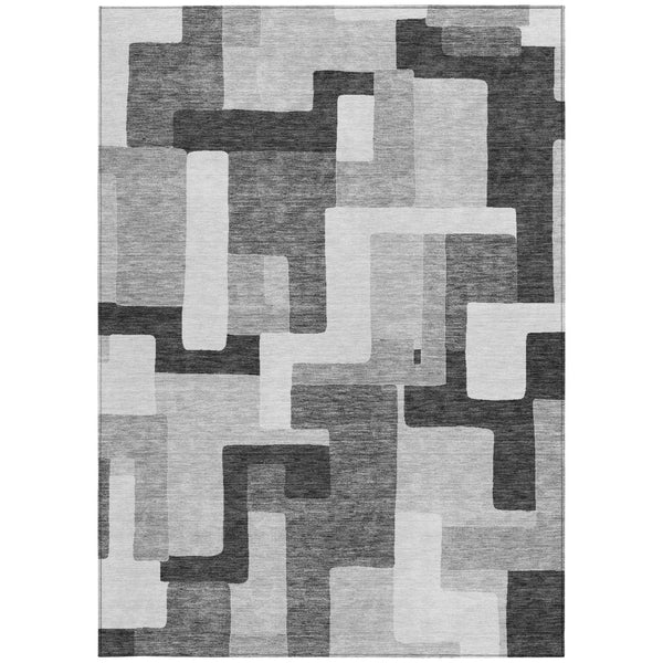 Homeroots 3' Stylish Geometric Washable Area Rug For Indoor And Outdoor Use - Durable & Versatile Design Silver Polyester 613244