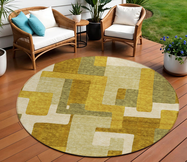 Homeroots 3' Stylish Geometric Washable Area Rug For Indoor And Outdoor Use - Durable & Versatile Design Wheat Polyester 613249