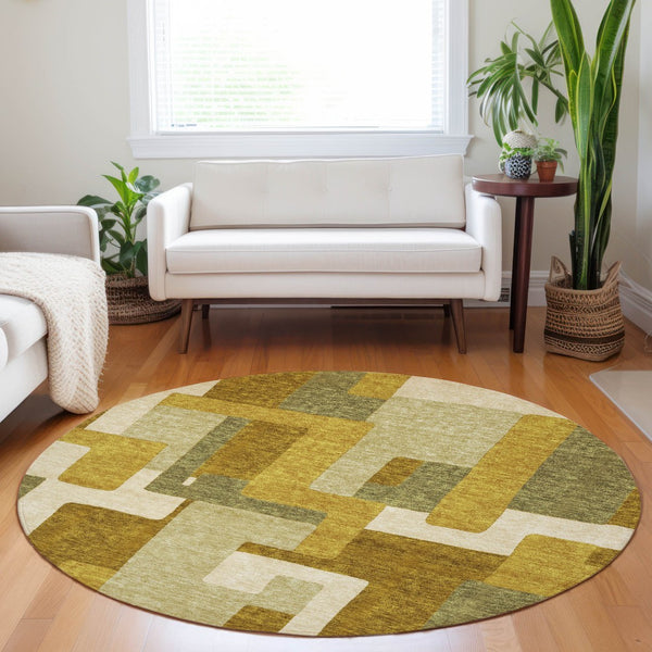 Homeroots 3' Stylish Geometric Washable Area Rug For Indoor And Outdoor Use - Durable & Versatile Design Wheat Polyester 613249
