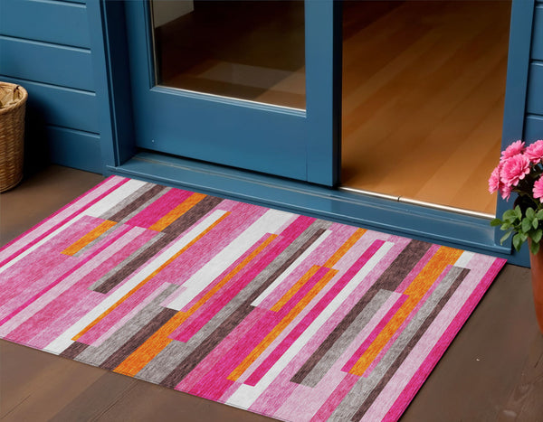 Homeroots 3' Striped Washable Area Rug For Indoor And Outdoor Spaces - Durable, Stylish, And Easy To Maintain Blush Polyester 613254