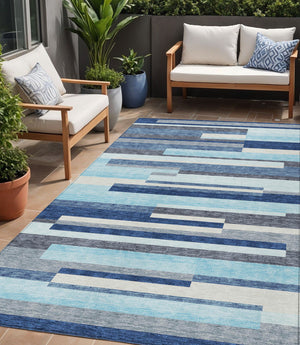 Homeroots 3' Striped Washable Area Rug For Indoor And Outdoor Spaces - Durable, Stylish, And Easy To Maintain Blue Polyester 613261