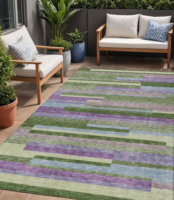 Homeroots 3' Striped Washable Area Rug For Indoor And Outdoor Spaces - Durable, Stylish, And Easy To Maintain Moss Green Polyester 613267