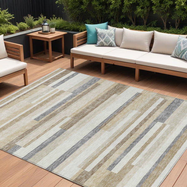Homeroots 3' Striped Washable Area Rug For Indoor And Outdoor Spaces - Durable, Stylish, And Easy To Maintain Ivory Polyester 613288