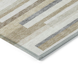 Homeroots 3' Striped Washable Area Rug For Indoor And Outdoor Spaces - Durable, Stylish, And Easy To Maintain Ivory Polyester 613288