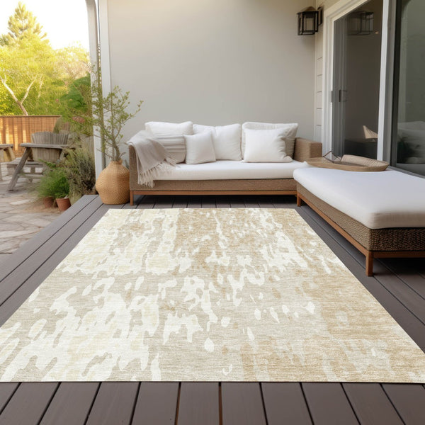 Homeroots 3' X 5' Elegant Abstract Washable Area Rug For Indoor And Outdoor Spaces - Durable & Stylish Design Beige Polyester 613324