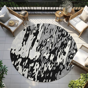 Homeroots 3' X 5' Elegant Abstract Washable Area Rug For Indoor And Outdoor Spaces - Durable & Stylish Design Black Polyester 613328