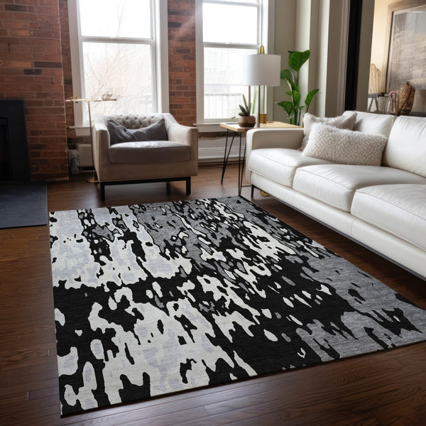 Homeroots 3' X 5' Elegant Abstract Washable Area Rug For Indoor And Outdoor Spaces - Durable & Stylish Design Black Polyester 613331