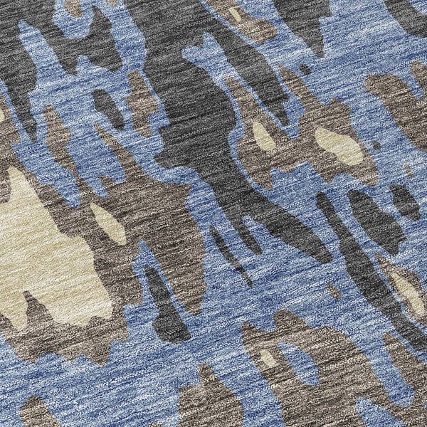 Homeroots 3' X 5' Elegant Abstract Washable Area Rug For Indoor And Outdoor Spaces - Durable & Stylish Design Denim Blue Polyester 613341