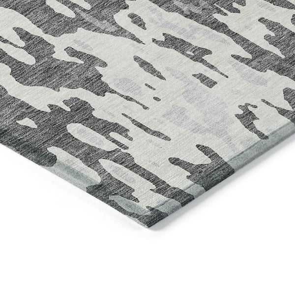 Homeroots 3' X 5' Elegant Abstract Washable Area Rug For Indoor And Outdoor Spaces - Durable & Stylish Design Gray Polyester 613344