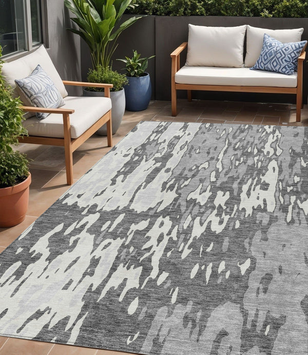 Homeroots 3' X 5' Elegant Abstract Washable Area Rug For Indoor And Outdoor Spaces - Durable & Stylish Design Gray Polyester 613345