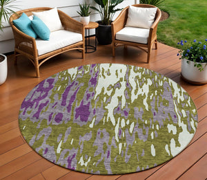 Homeroots 3' X 5' Elegant Abstract Washable Area Rug For Indoor And Outdoor Spaces - Durable & Stylish Design Olive Green Polyester 613358