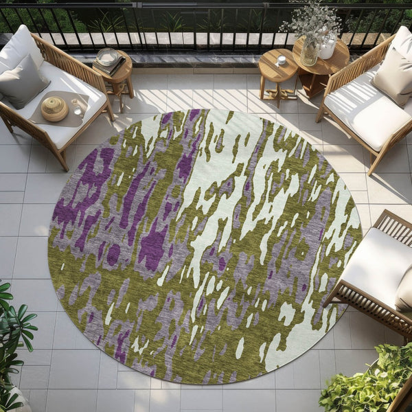 Homeroots 3' X 5' Elegant Abstract Washable Area Rug For Indoor And Outdoor Spaces - Durable & Stylish Design Olive Green Polyester 613358