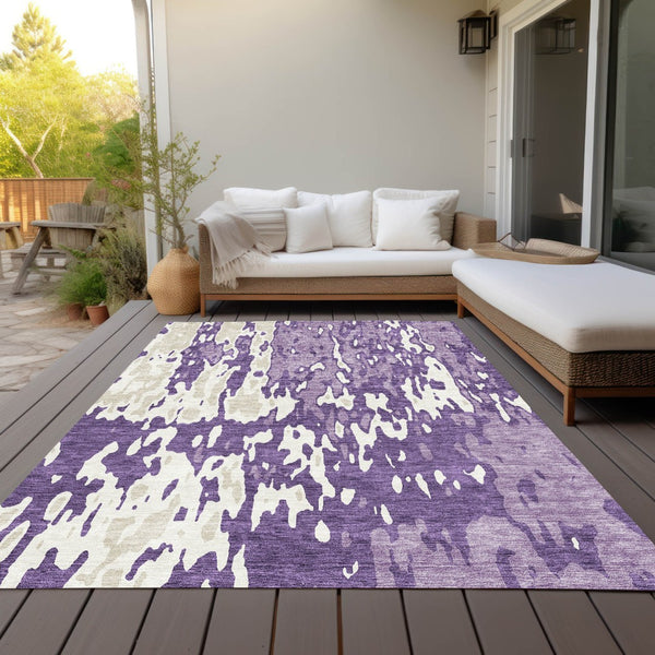 Homeroots 3' X 5' Elegant Abstract Washable Area Rug For Indoor And Outdoor Spaces - Durable & Stylish Design Purple Polyester 613373