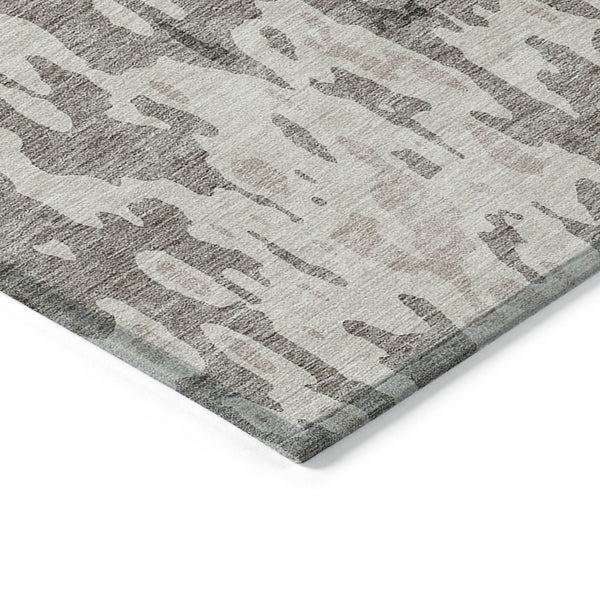 Homeroots 3' X 5' Elegant Abstract Washable Area Rug For Indoor And Outdoor Spaces - Durable & Stylish Design Taupe Polyester 613385