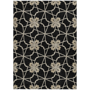 Homeroots 3' Stylish Geometric Washable Area Rug For Indoor Or Outdoor Use - Durable, Stain-resistant Design Black Polyester 613405