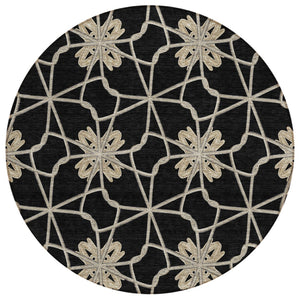 HomeRoots 5' Black and Ivory Geometric Area Rug - Durable, Washable, Indoor/Outdoor Use for Modern Spaces 8' Round 613406
