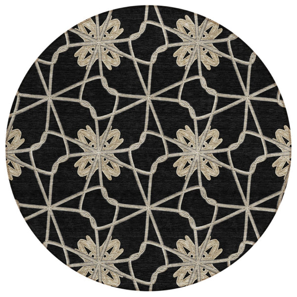 HomeRoots 5' Black and Ivory Geometric Area Rug - Durable, Washable, Indoor/Outdoor Use for Modern Spaces 8' Round 613406