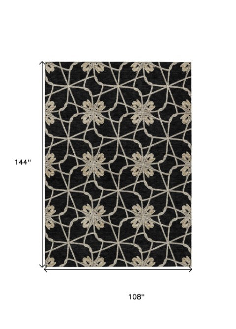 Homeroots 3' Stylish Geometric Washable Area Rug For Indoor Or Outdoor Use - Durable, Stain-resistant Design Black Polyester 613408
