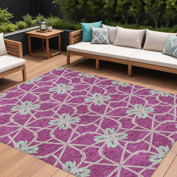 Homeroots 3' Stylish Geometric Washable Area Rug For Indoor Or Outdoor Use - Durable, Stain-resistant Design Blush Polyester 613415