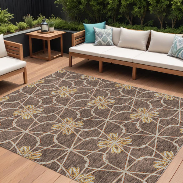 Homeroots 3' Stylish Geometric Washable Area Rug For Indoor Or Outdoor Use - Durable, Stain-resistant Design Brown Polyester 613420
