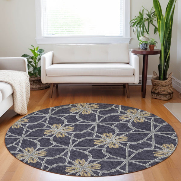 Homeroots 3' Stylish Geometric Washable Area Rug For Indoor Or Outdoor Use - Durable, Stain-resistant Design Charcoal Polyester 613424