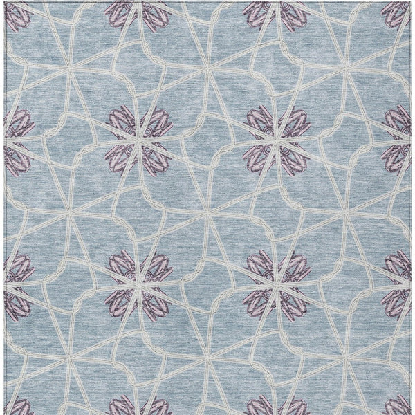 Homeroots 3' Stylish Geometric Washable Area Rug For Indoor Or Outdoor Use - Durable, Stain-resistant Design Denim Blue Polyester 613428