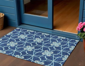 Homeroots 3' Stylish Geometric Washable Area Rug For Indoor Or Outdoor Use - Durable, Stain-resistant Design Navy Blue Polyester 613440