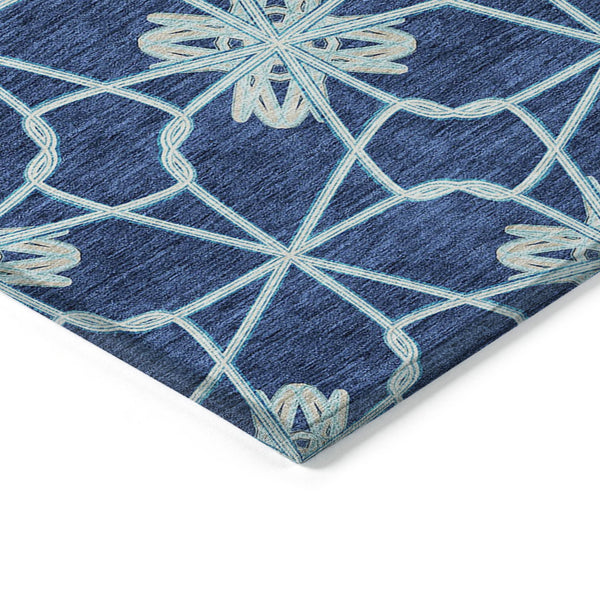 Homeroots 3' Stylish Geometric Washable Area Rug For Indoor Or Outdoor Use - Durable, Stain-resistant Design Navy Blue Polyester 613440