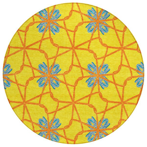 HomeRoots 5' Geometric Yellow and Teal Area Rug - Stylish, Washable Design for Indoor and Outdoor Use 8' Round 613454