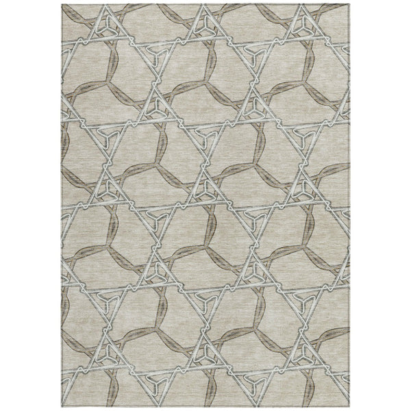 Homeroots 3' Geometric Washable Indoor Outdoor Area Rug - Stylish, Durable Design For Home & Patio Spaces Beige Polyester 613463