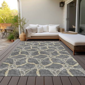 Homeroots 3' Geometric Washable Indoor Outdoor Area Rug - Stylish, Durable Design For Home & Patio Spaces Charcoal Polyester 613486
