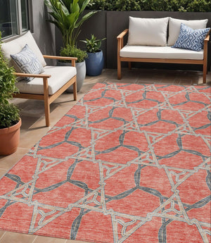 Homeroots 3' Geometric Washable Indoor Outdoor Area Rug - Stylish, Durable Design For Home & Patio Spaces Coral Polyester 613489