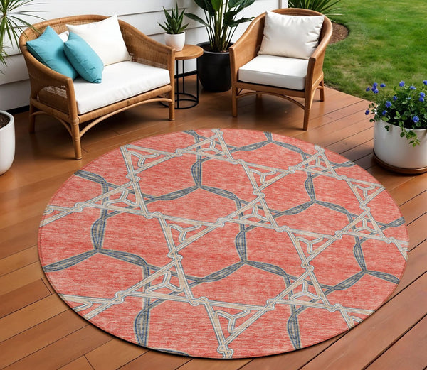 Homeroots 3' Geometric Washable Indoor Outdoor Area Rug - Stylish, Durable Design For Home & Patio Spaces Coral Polyester 613490