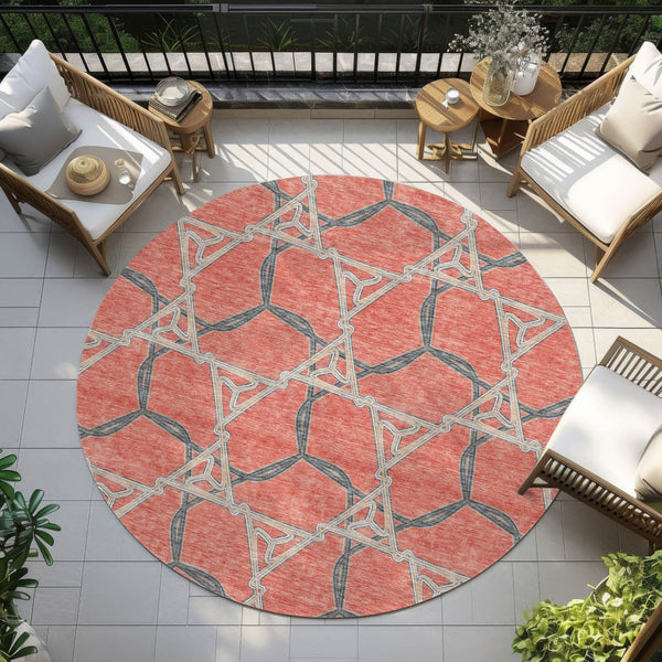 Homeroots 3' Geometric Washable Indoor Outdoor Area Rug - Stylish, Durable Design For Home & Patio Spaces Coral Polyester 613490