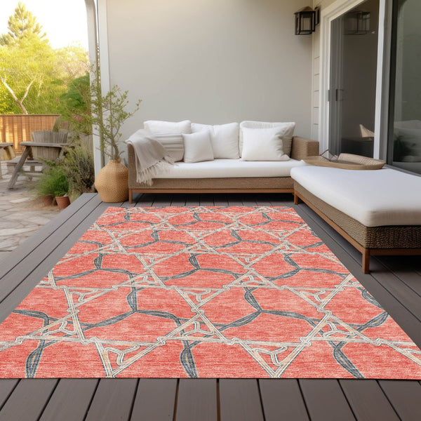Homeroots 3' Geometric Washable Indoor Outdoor Area Rug - Stylish, Durable Design For Home & Patio Spaces Coral Polyester 613491