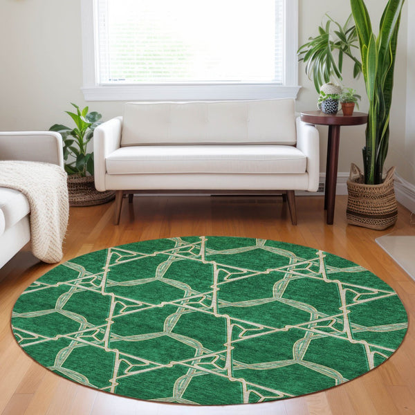 Homeroots 3' Geometric Washable Indoor Outdoor Area Rug - Stylish, Durable Design For Home & Patio Spaces Emerald Polyester 613496