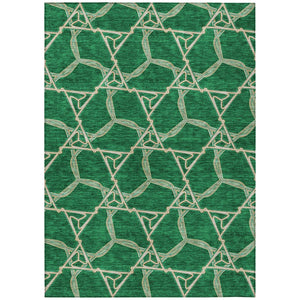 Homeroots 3' Geometric Washable Indoor Outdoor Area Rug - Stylish, Durable Design For Home & Patio Spaces Emerald Polyester 613497