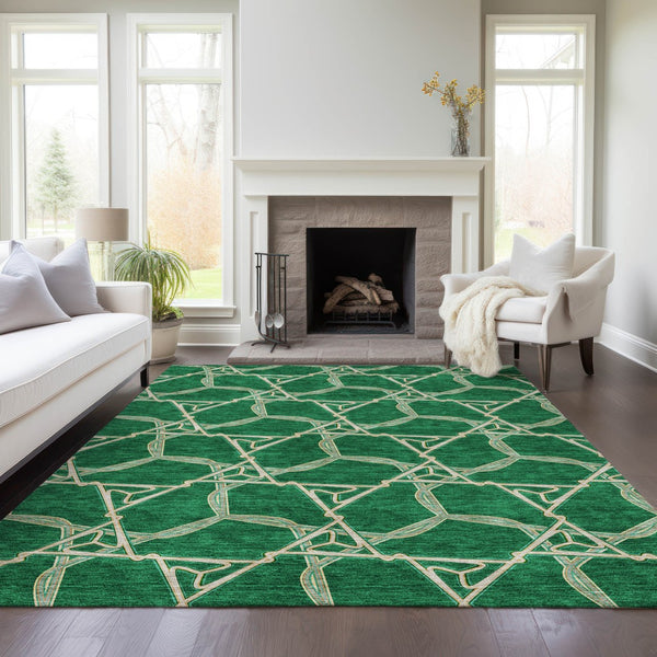 Homeroots 3' Geometric Washable Indoor Outdoor Area Rug - Stylish, Durable Design For Home & Patio Spaces Emerald Polyester 613497