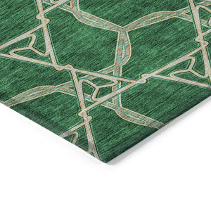 Homeroots 3' Geometric Washable Indoor Outdoor Area Rug - Stylish, Durable Design For Home & Patio Spaces Emerald Polyester 613498