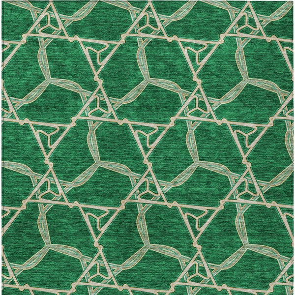 Homeroots 3' Geometric Washable Indoor Outdoor Area Rug - Stylish, Durable Design For Home & Patio Spaces Emerald Polyester 613498