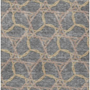 Homeroots 3' Geometric Washable Indoor Outdoor Area Rug - Stylish, Durable Design For Home & Patio Spaces Gray Polyester 613500