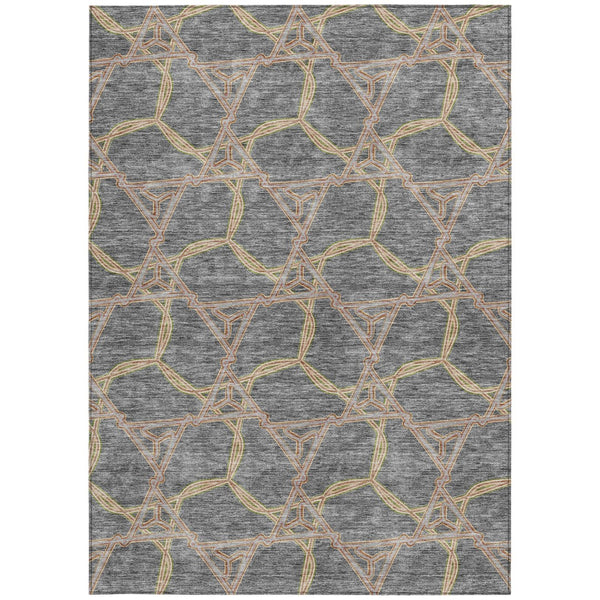 Homeroots 3' Geometric Washable Indoor Outdoor Area Rug - Stylish, Durable Design For Home & Patio Spaces Gray Polyester 613501