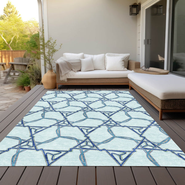 Homeroots 3' Geometric Washable Indoor Outdoor Area Rug - Stylish, Durable Design For Home & Patio Spaces Sky Blue Polyester 613518