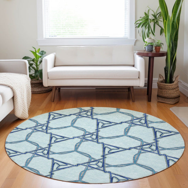 Homeroots 3' Geometric Washable Indoor Outdoor Area Rug - Stylish, Durable Design For Home & Patio Spaces Sky Blue Polyester 613520