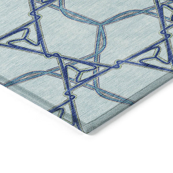 Homeroots 3' Geometric Washable Indoor Outdoor Area Rug - Stylish, Durable Design For Home & Patio Spaces Sky Blue Polyester 613522