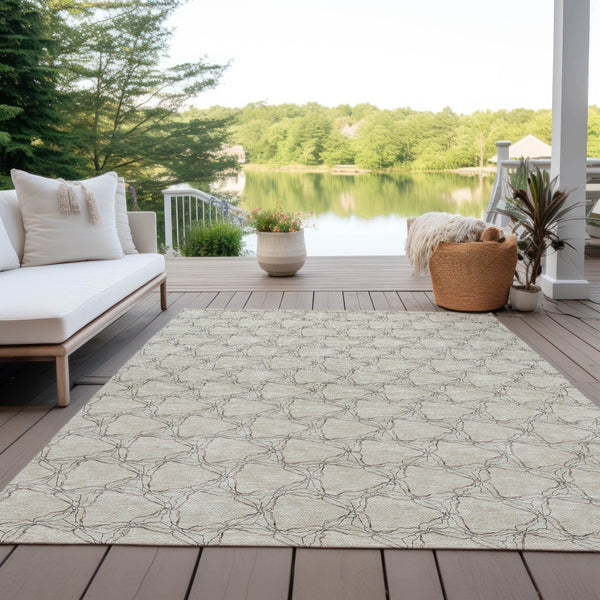 Homeroots 3' X 5' Geometric Washable Area Rug For Indoor & Outdoor Spaces - Durable & Stylish Design Beige Polyester 613539