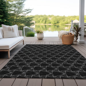 Homeroots 3' X 5' Geometric Washable Area Rug For Indoor & Outdoor Spaces - Durable & Stylish Design Black Polyester 613543