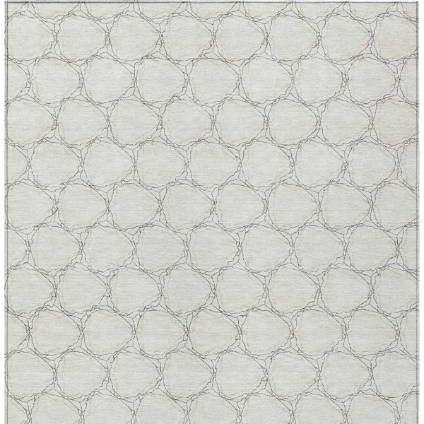 HomeRoots 5' Modern Ivory and Black Geometric Area Rug - Stylish, Washable, Ideal for Indoor and Outdoor Spaces 5' X 8' 613555