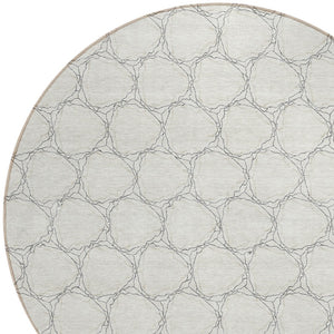 HomeRoots 5' Modern Ivory and Black Geometric Area Rug - Stylish, Washable, Ideal for Indoor and Outdoor Spaces 8' Round 613556