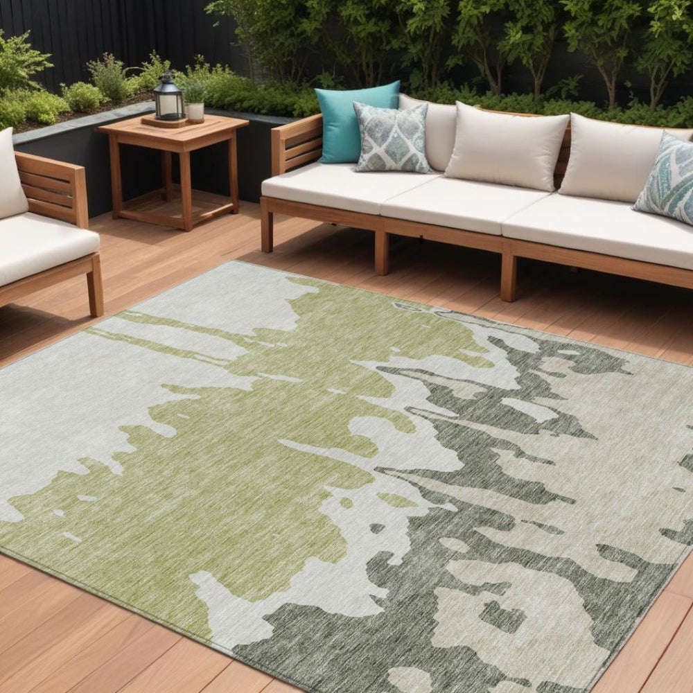 HomeRoots 5' Sage and Ivory Abstract Area Rug - Washable, Durable Indoor-Outdoor Design for Stylish Spaces 10' X 14' 613607